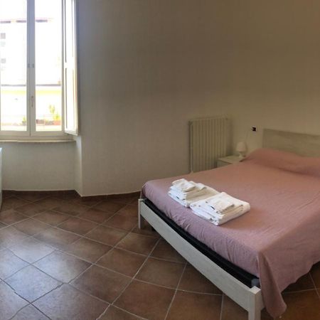 Bed and Breakfast A Casa Di Noemi Л'Акуила Экстерьер фото